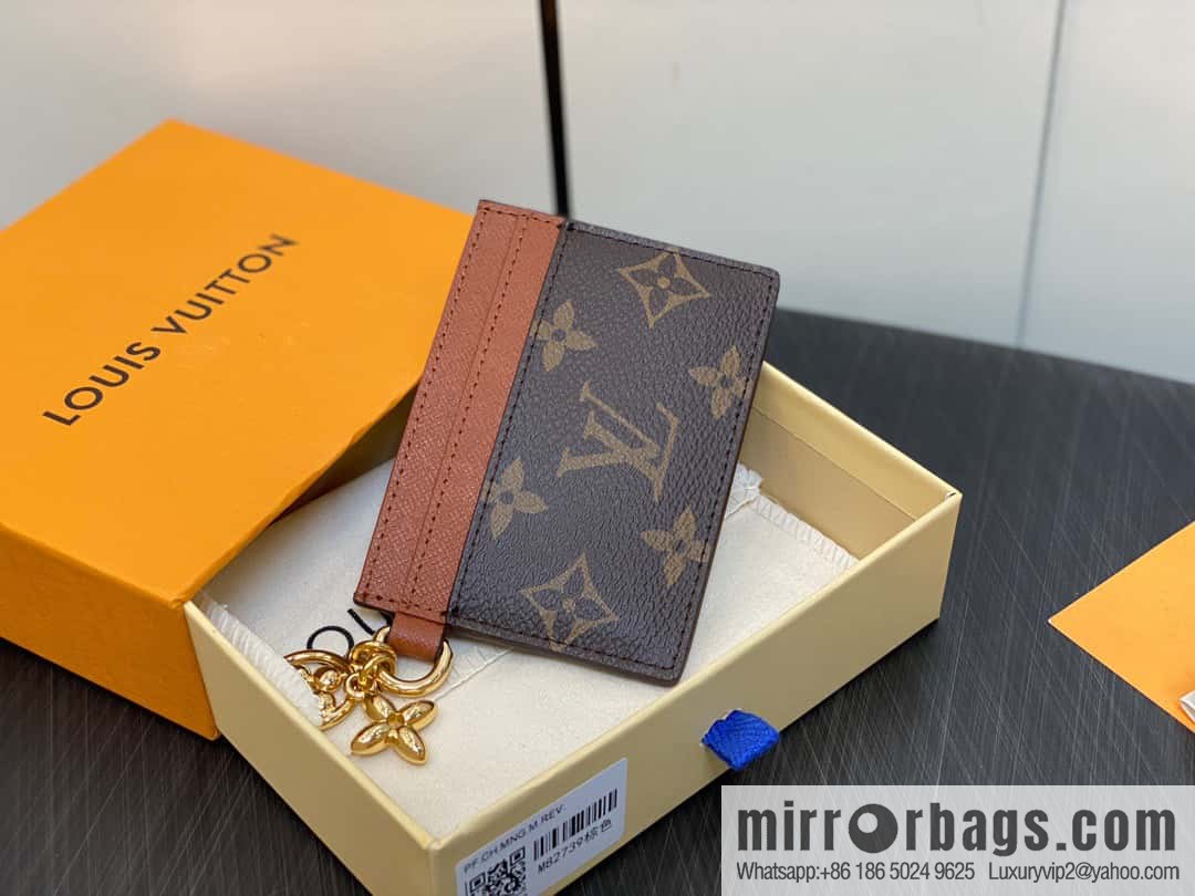 [Boutique‑grade] M82739 monogram brown card holder wallet series LV CHARMS card holder