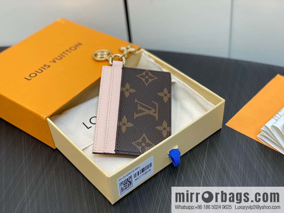 [Boutique‑grade] M82739 presbyopia pink card holder wallet series LV CHARMS card holder