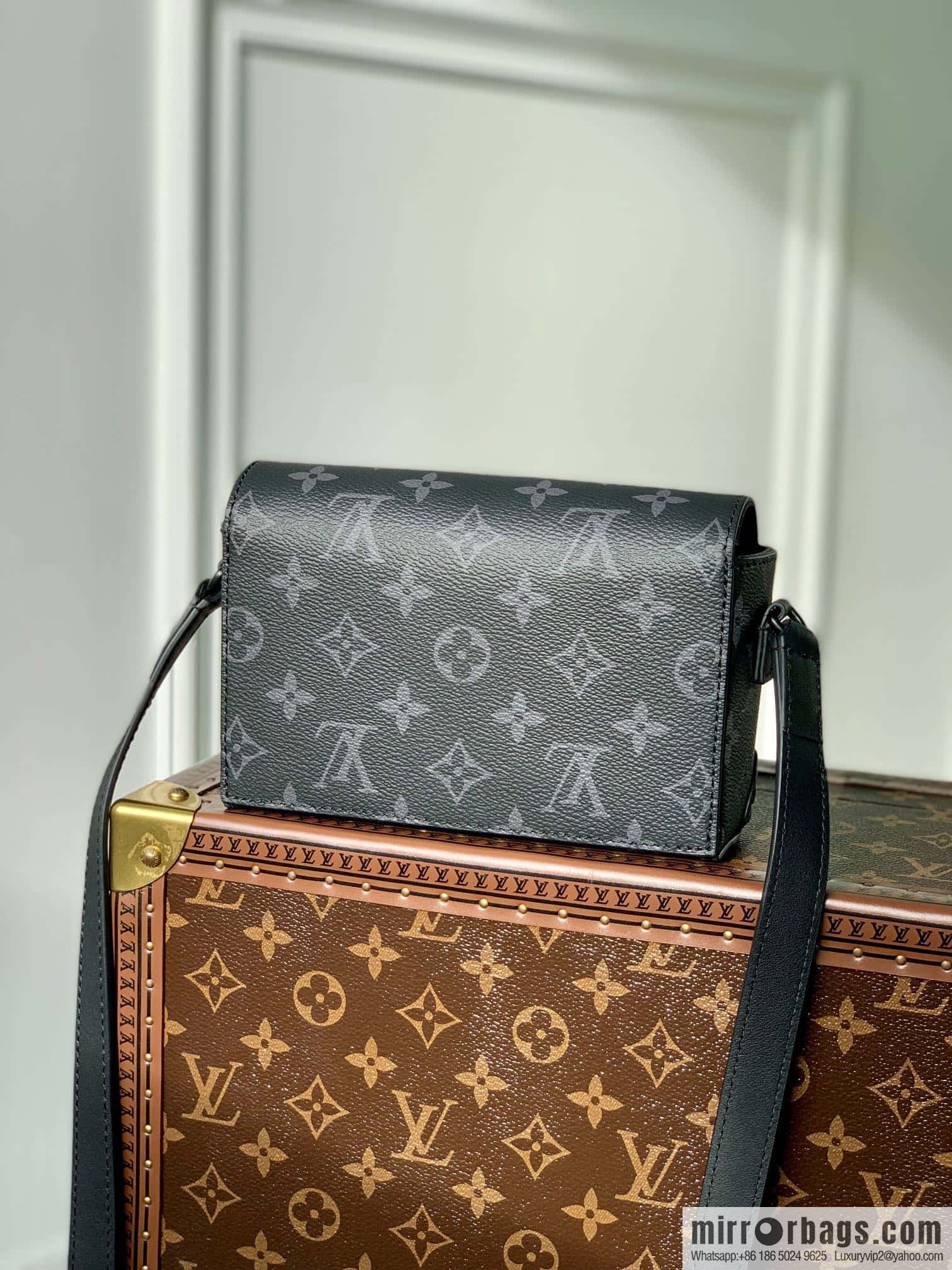 LV M81783 black flower STEAMER mini handbag