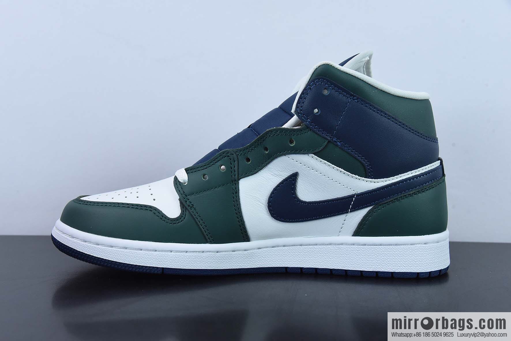 Nike Air Jordan 1 Mid AJ1 Joe 1 blue and green color matching, medium top basketball shoes, item number: DZ5326-300