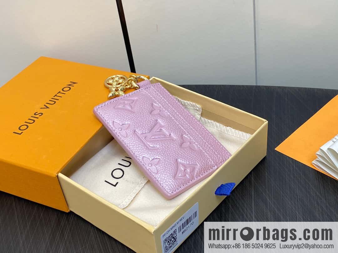 [Boutique‑grade] M82132 pearlescent powder full leather M82739 card holder wallet series LV CHARMS card holder