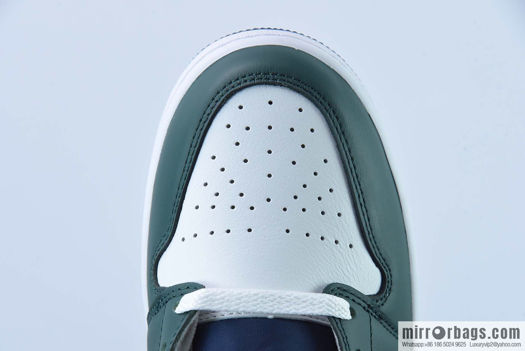 Nike Air Jordan 1 Mid AJ1 Joe 1 blue and green color matching, medium top basketball shoes, item number: DZ5326-300