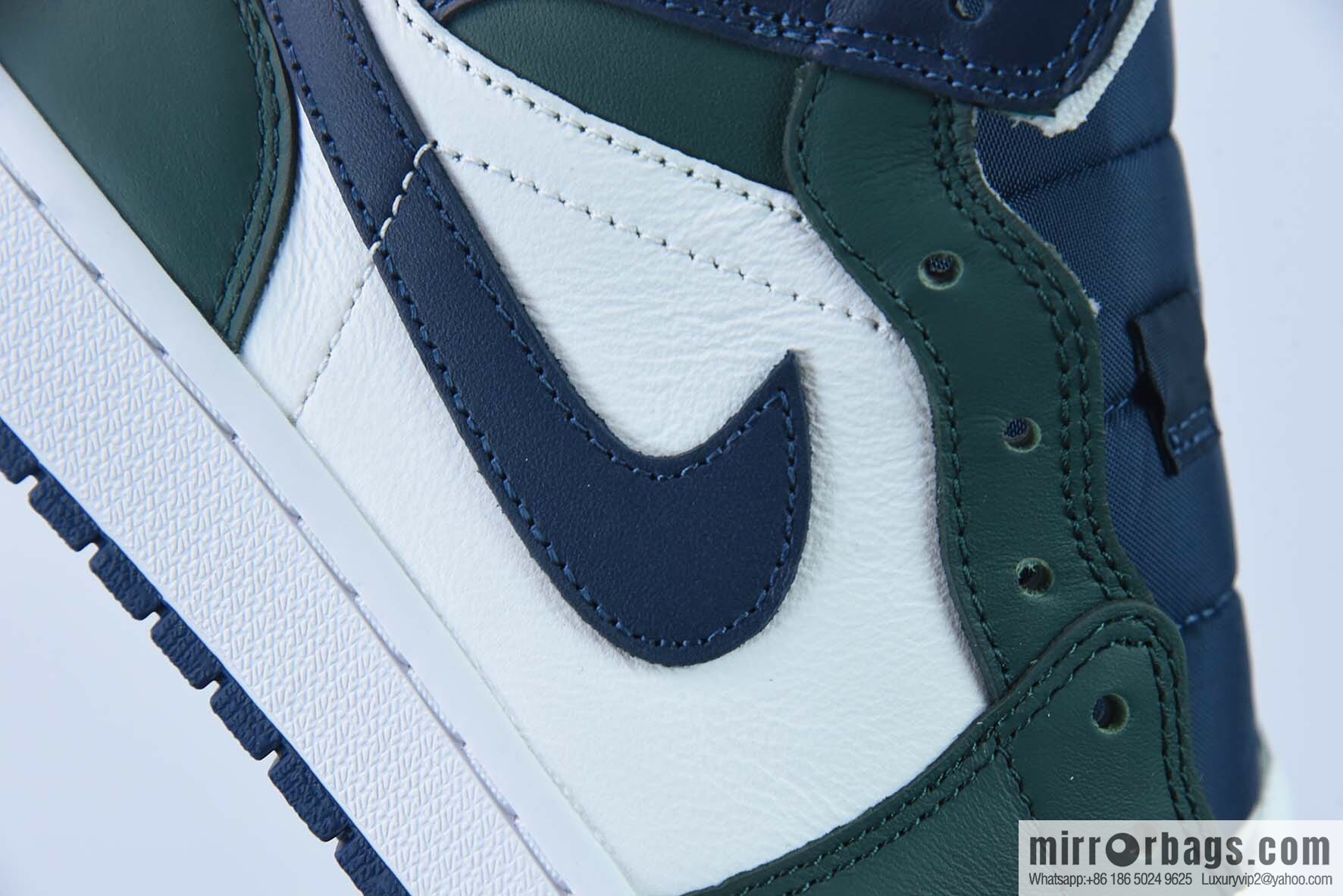 Nike Air Jordan 1 Mid AJ1 Joe 1 blue and green color matching, medium top basketball shoes, item number: DZ5326-300