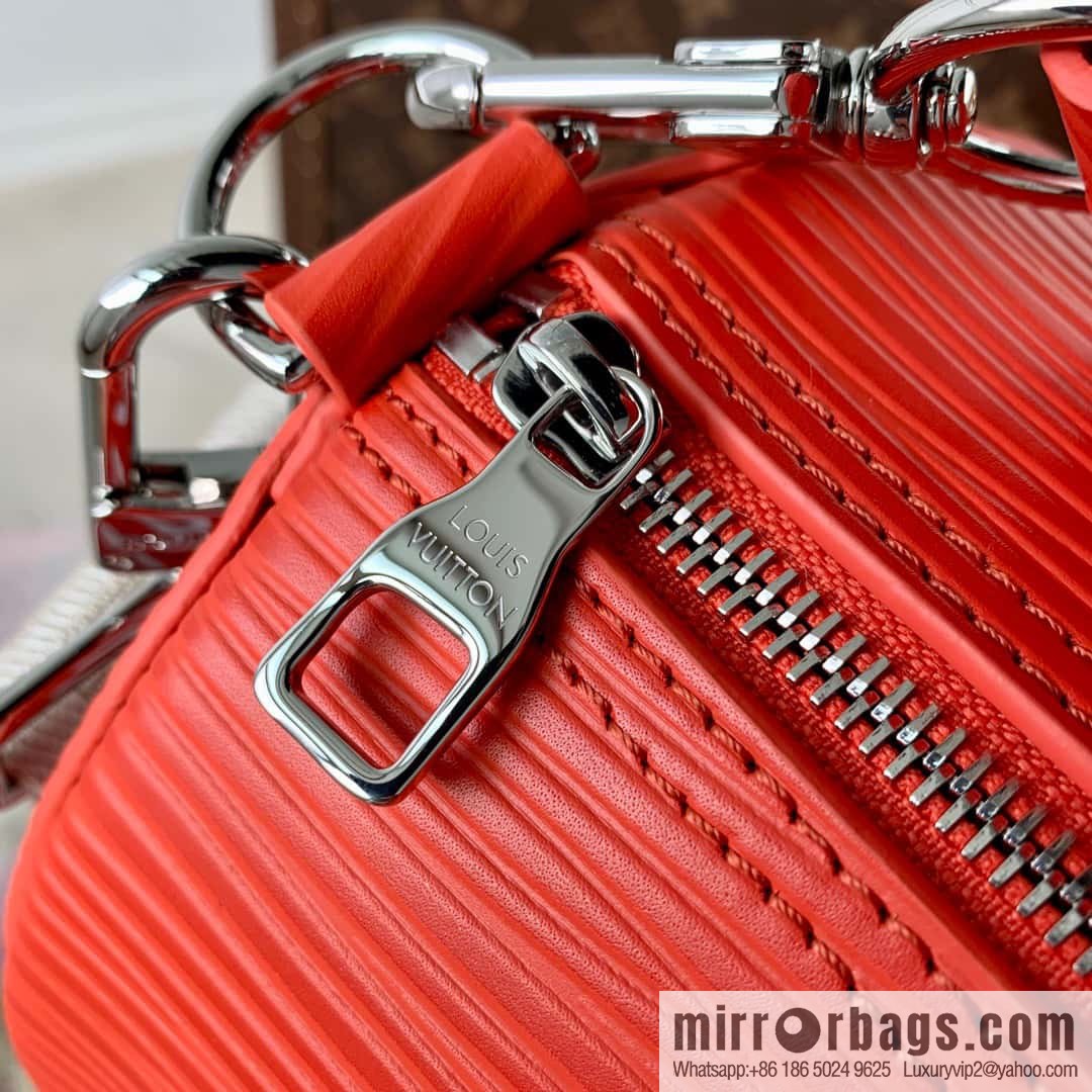 M23092 black Soft Polochon handbag