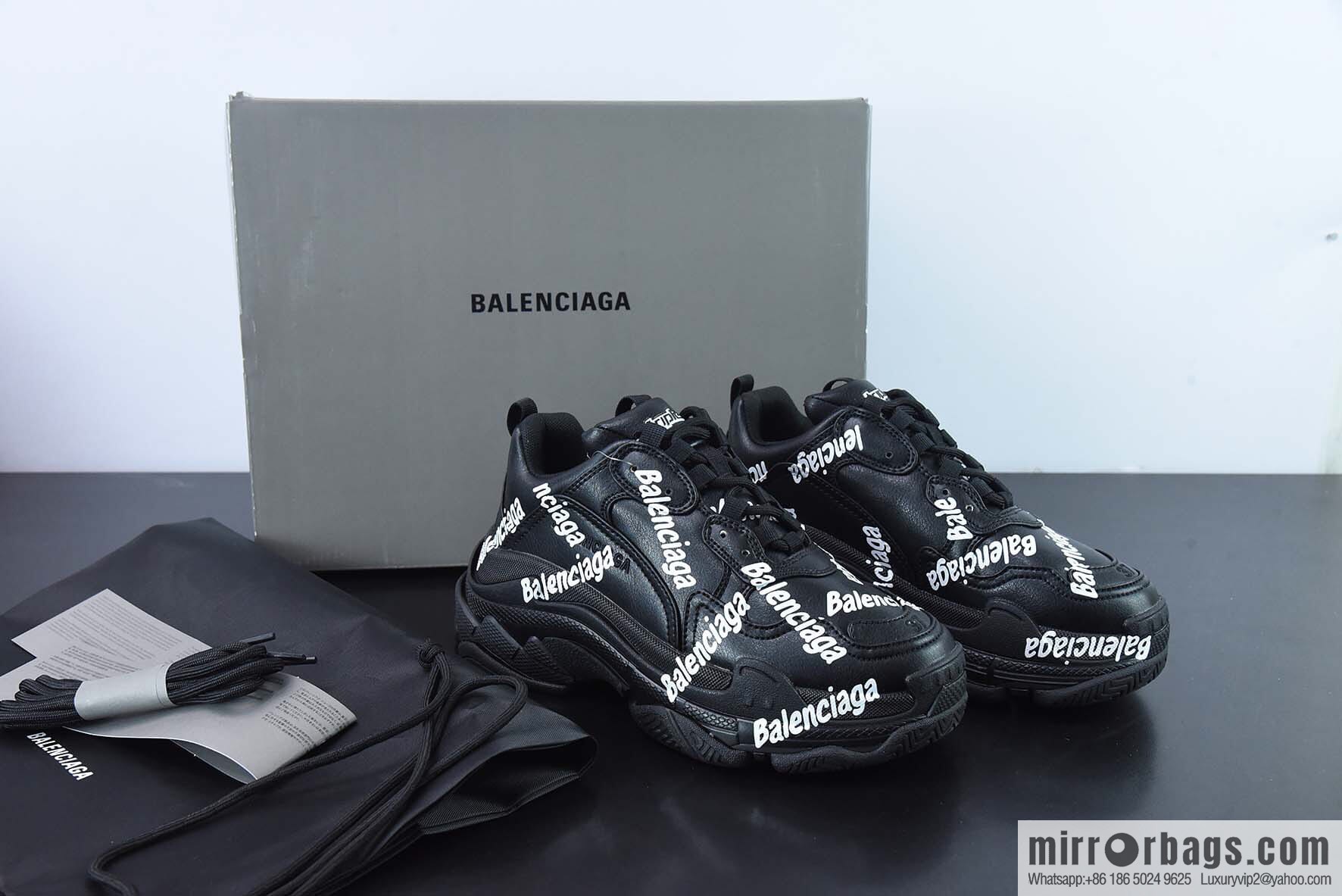 Balenciaga Triple S black and white large letter bullet comment Unisex same sports dad shoes