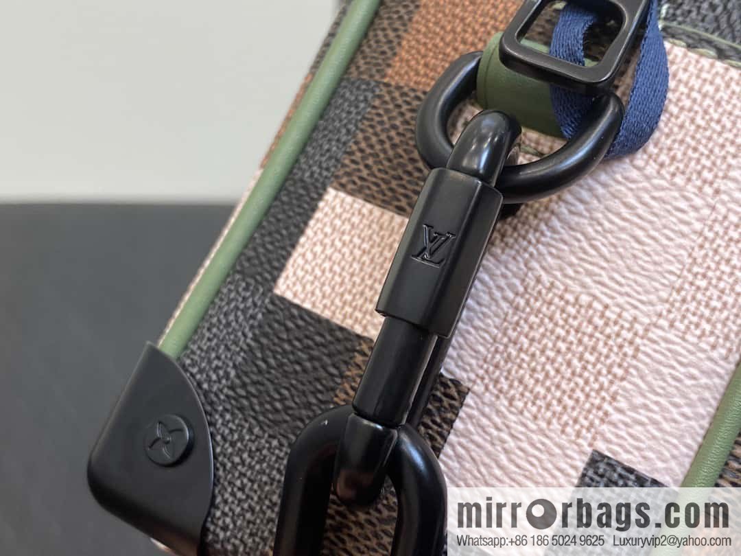 [Boutique‑grade] M24581 camouflage plaid men's bag box bag series Virgil Abloh 2024 early spring Mini SOFT TRUNK chain bag, M44735