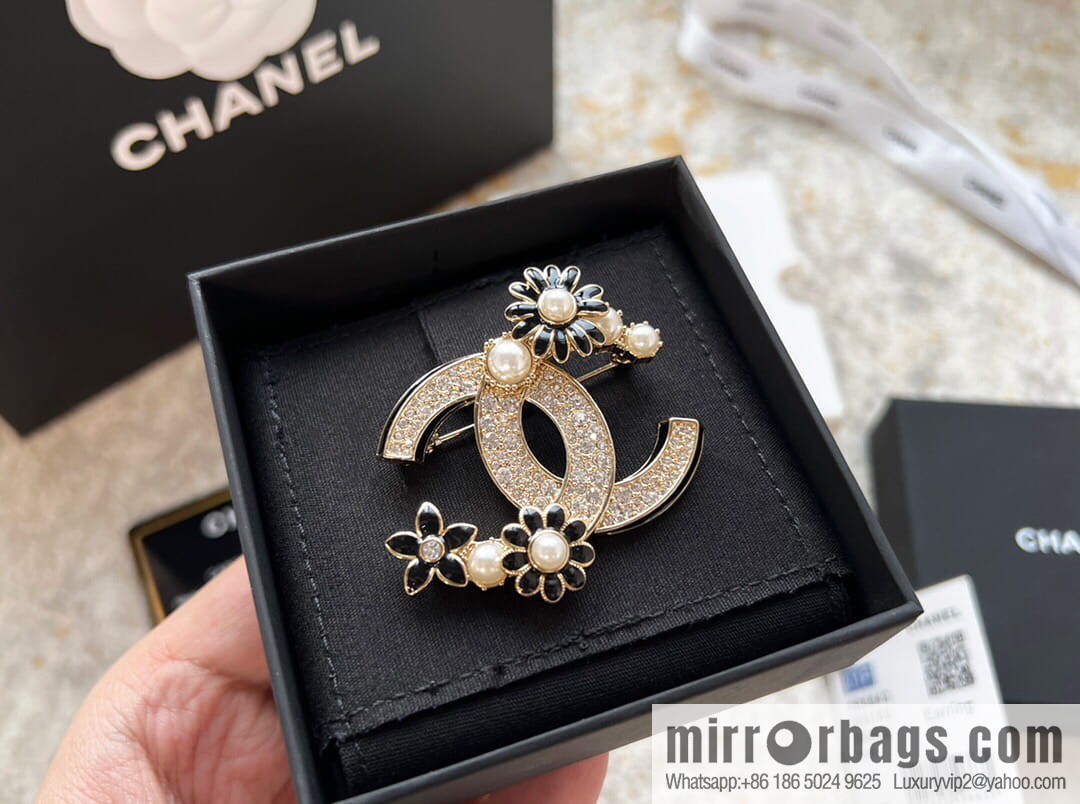 New Chanel double c camellia full diamond brooch