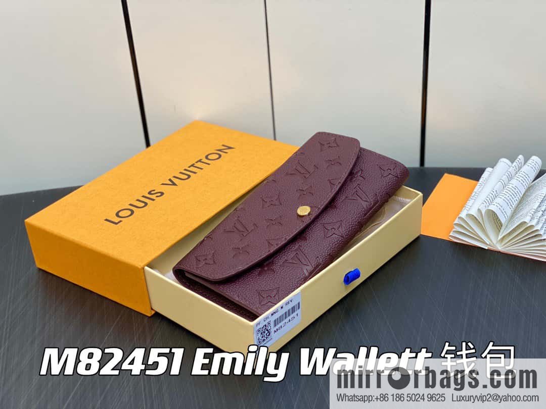 [Premium‑quality] M82451 fuchsia, full leather flip wallet series Emily Wallett wallet