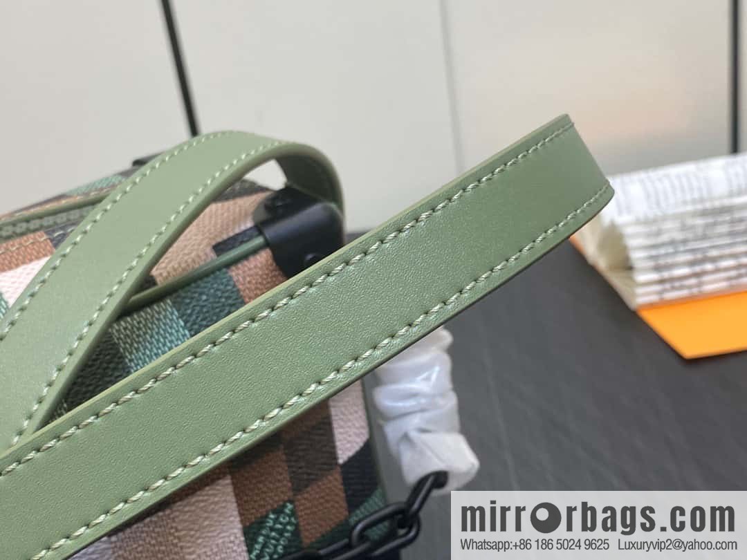 [Boutique‑grade] M24581 camouflage plaid men's bag box bag series Virgil Abloh 2024 early spring Mini SOFT TRUNK chain bag, M44735