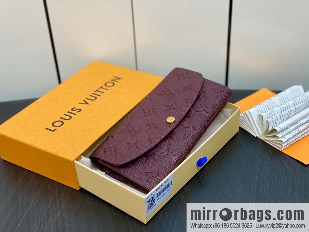 [Premium‑quality] M82451 fuchsia, full leather flip wallet series Emily Wallett wallet