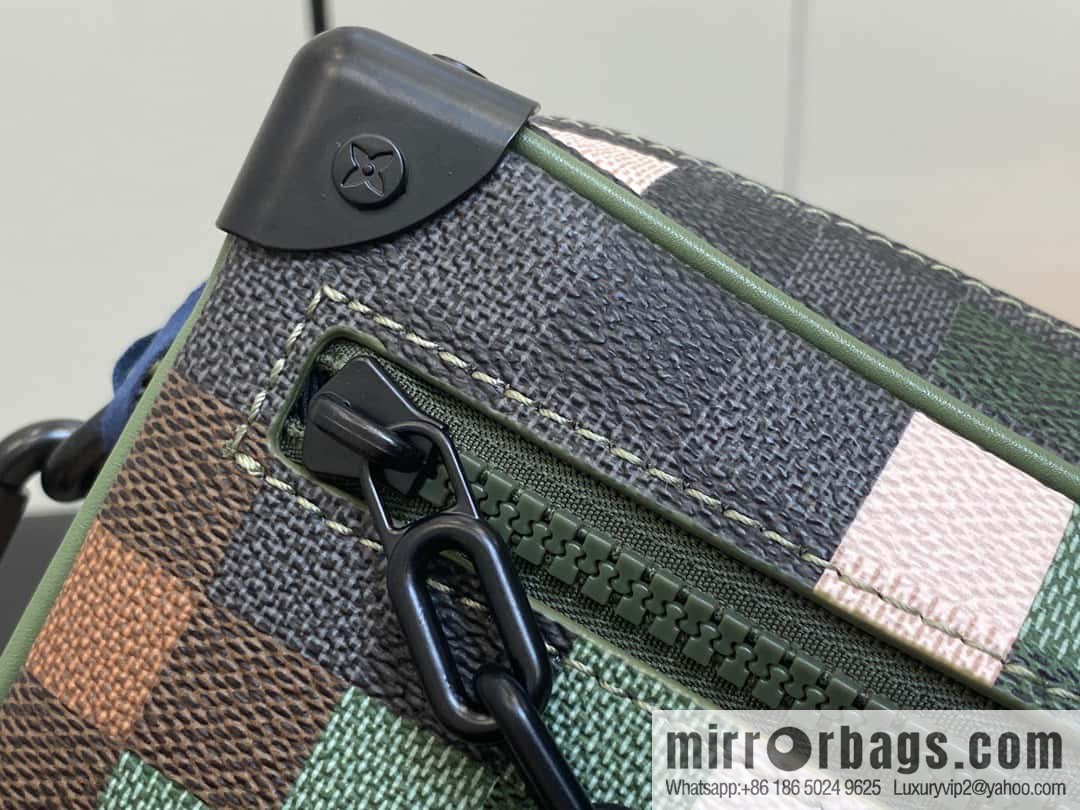 [Boutique‑grade] M24581 camouflage plaid men's bag box bag series Virgil Abloh 2024 early spring Mini SOFT TRUNK chain bag, M44735