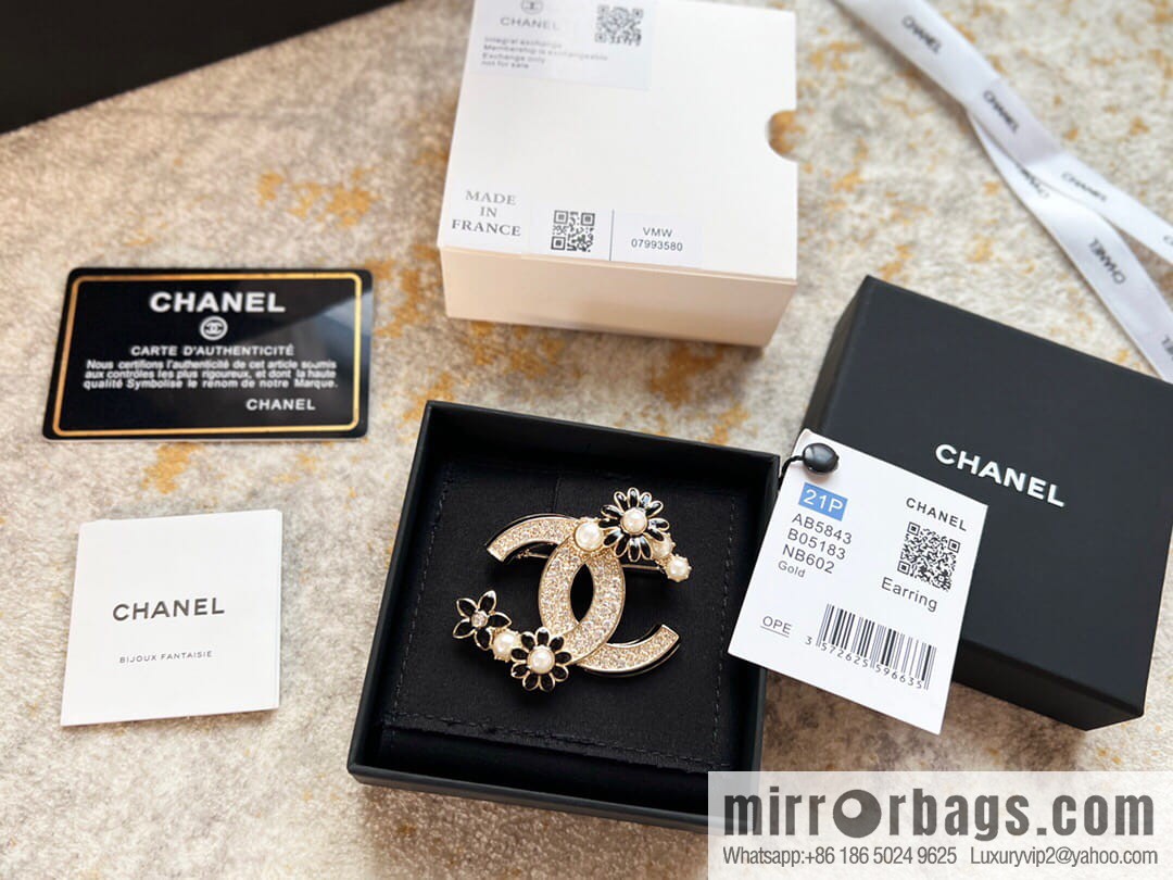 New Chanel double c camellia full diamond brooch