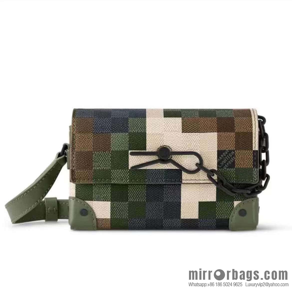 [Boutique‑grade] M83172 camouflage plaid mailman bag series, the new Steamer series mailman bag M81783 is the New Classics series