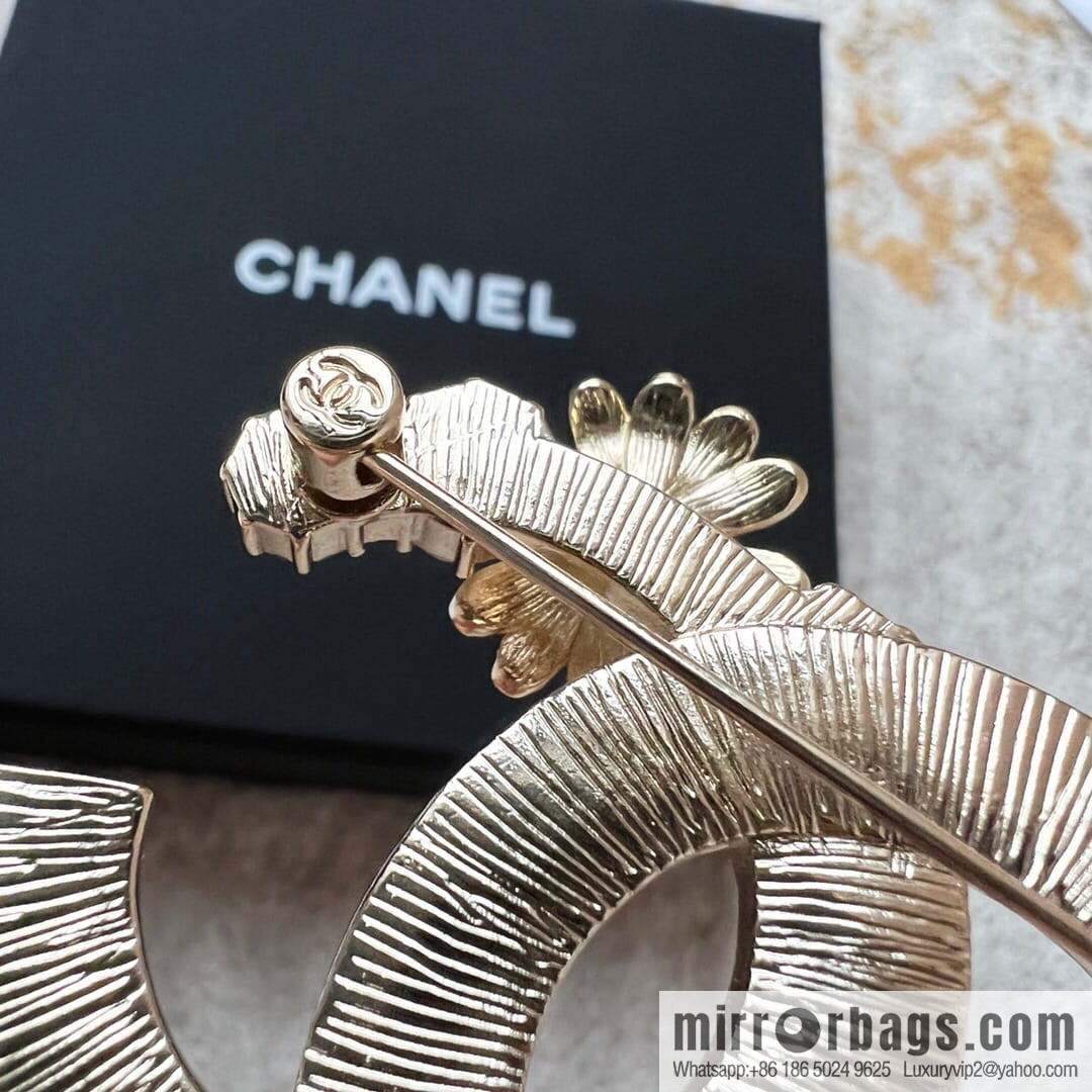 New Chanel double c camellia full diamond brooch
