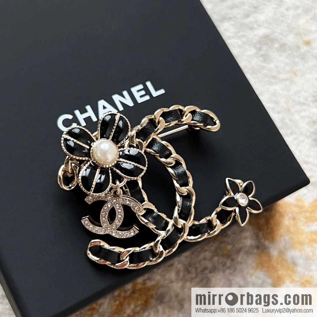 New Chanel double c camellia black leather rope brooch