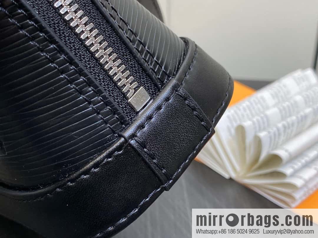 [Premium‑quality] M81945 black epi shell bag series NANO ALMA handbag M82411 Nano Alma handbag