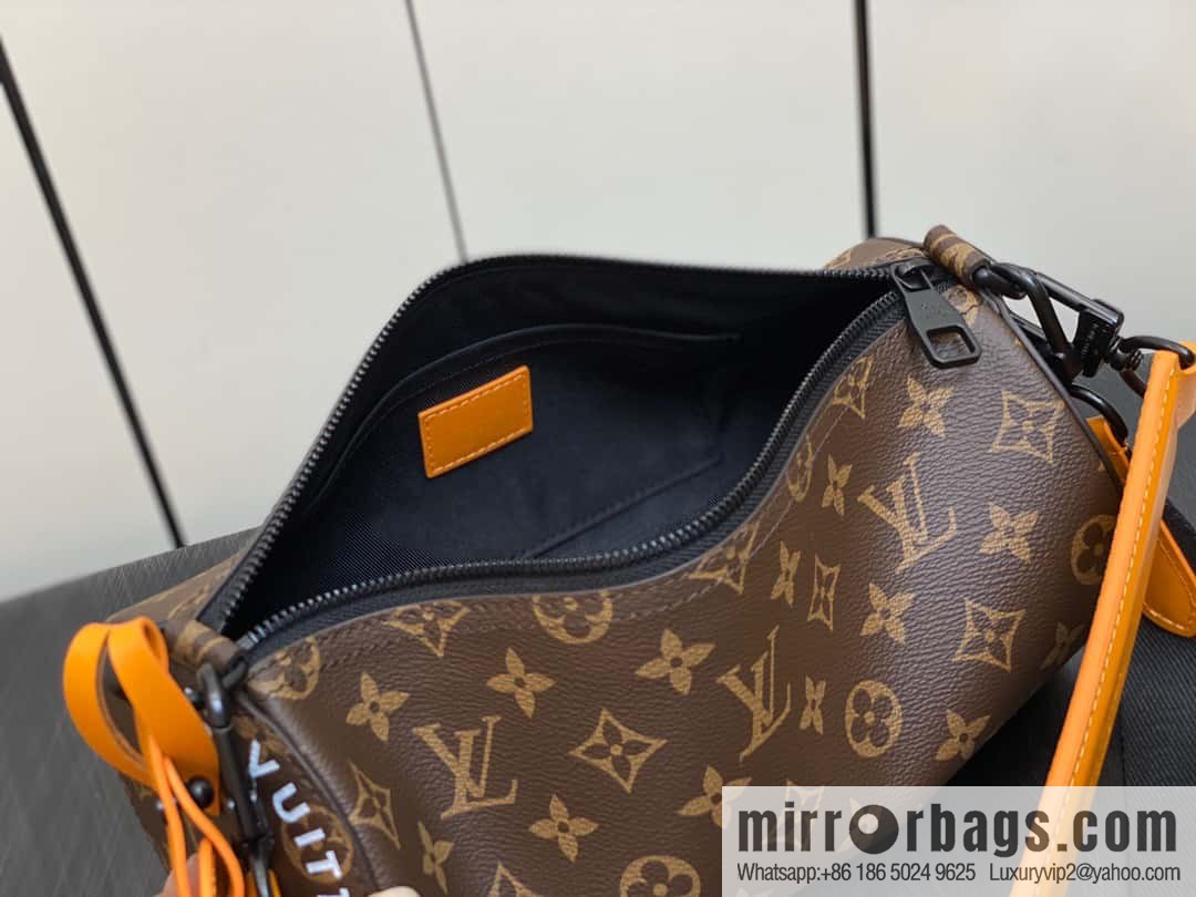 [Boutique‑grade] M46796 monogram cylinder bag men's bag series, this Soft Polochon small handbag