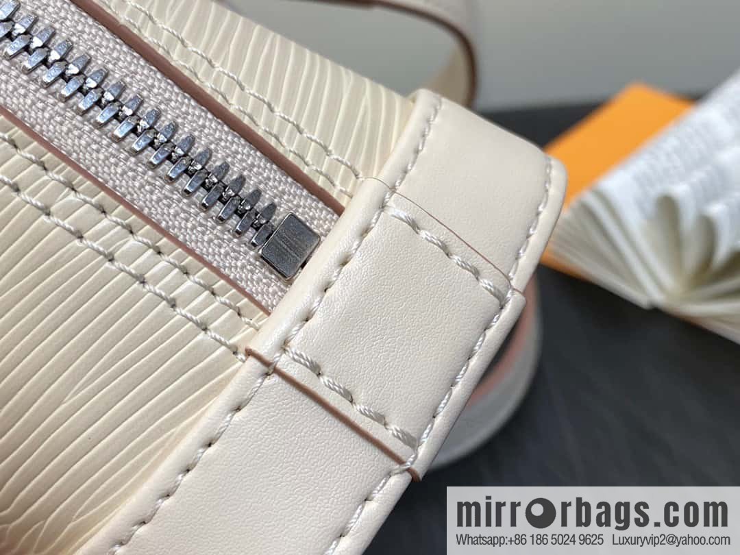 [Boutique‑grade] M81945 beige epi shell bag series NANO ALMA handbag M82411 Nano Alma handbag