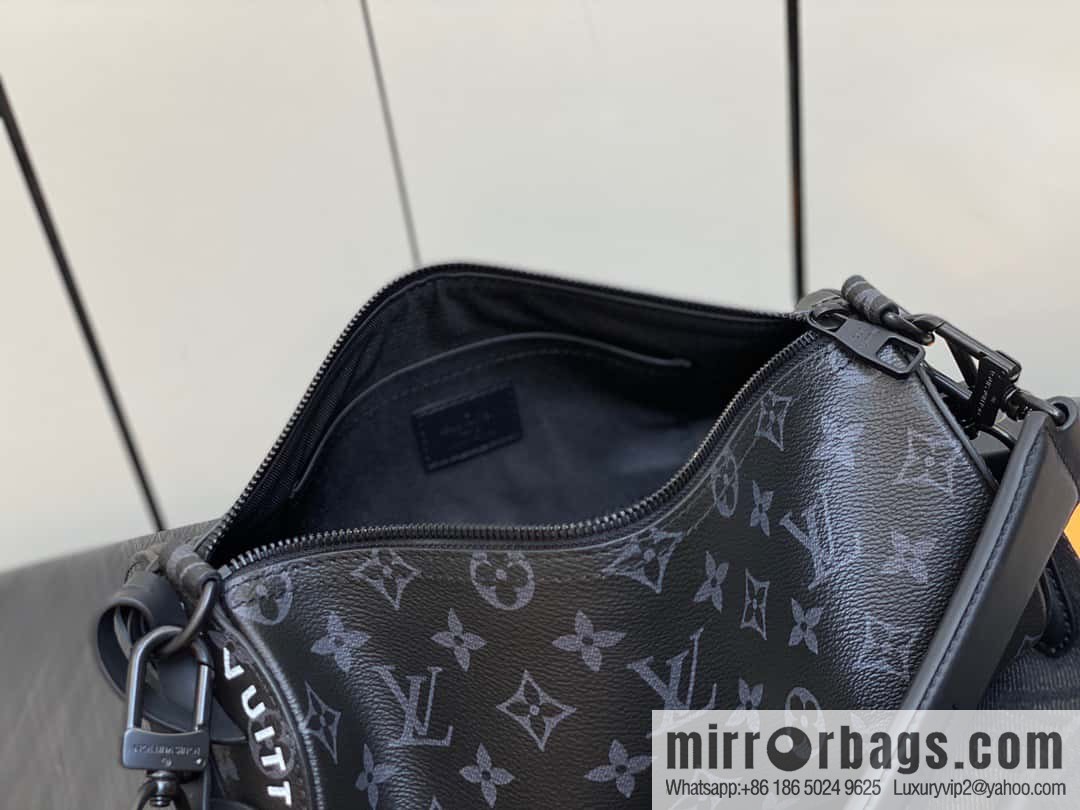 [Boutique‑grade] M46796 black flower, cylinder bag men's bag series, this Soft Polochon small handbag.