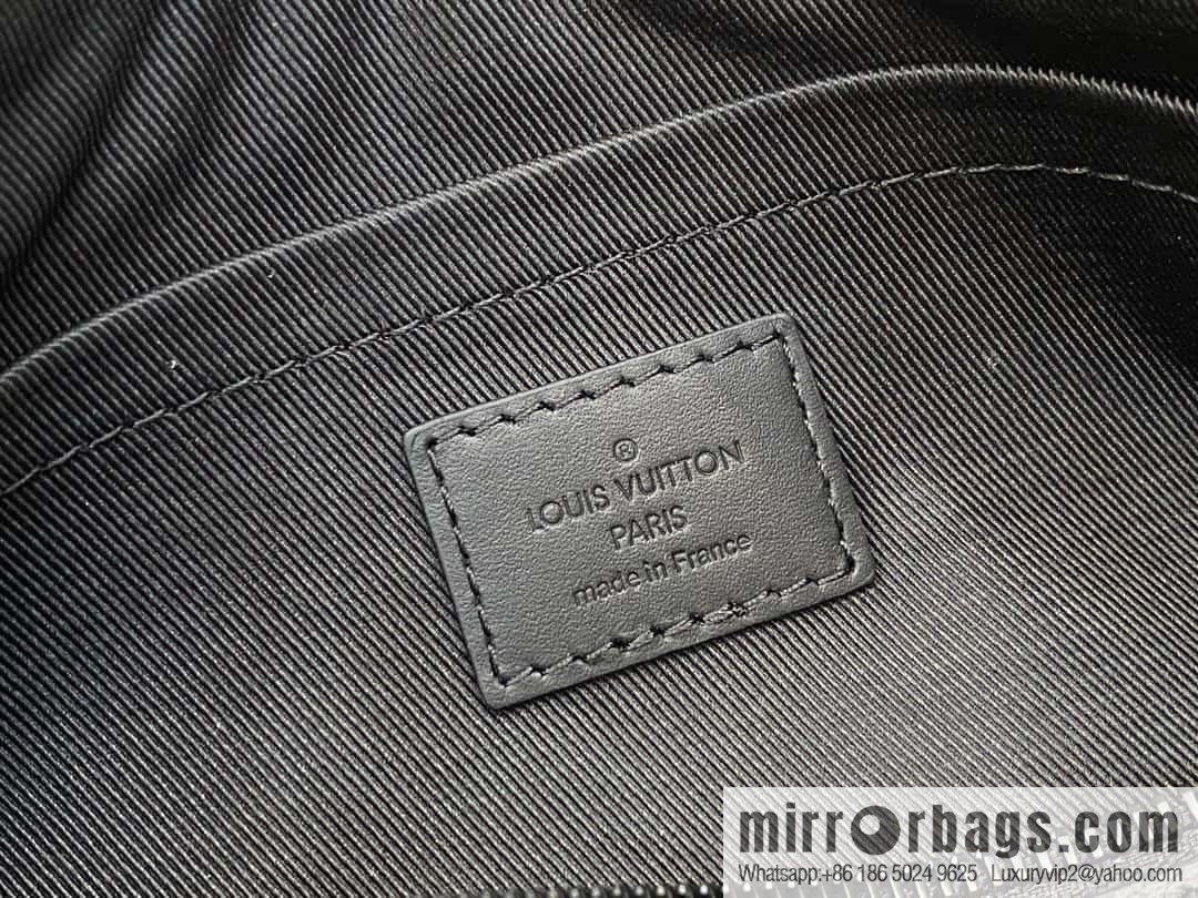 [Boutique‑grade] M46796 black flower, cylinder bag men's bag series, this Soft Polochon small handbag.