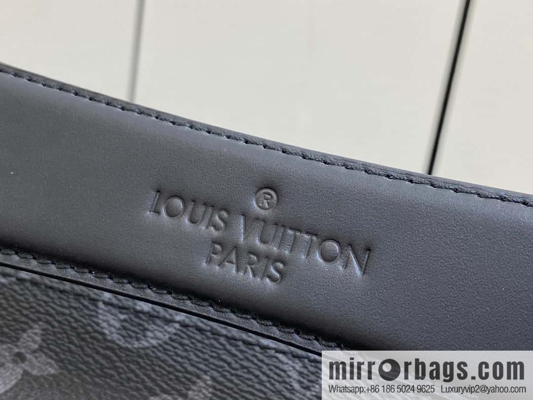 [Boutique‑grade] M46796 black flower, cylinder bag men's bag series, this Soft Polochon small handbag.