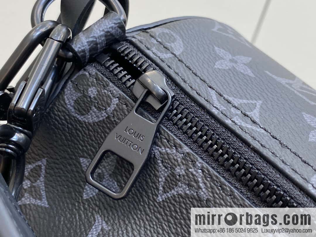 [Boutique‑grade] M46796 black flower, cylinder bag men's bag series, this Soft Polochon small handbag.