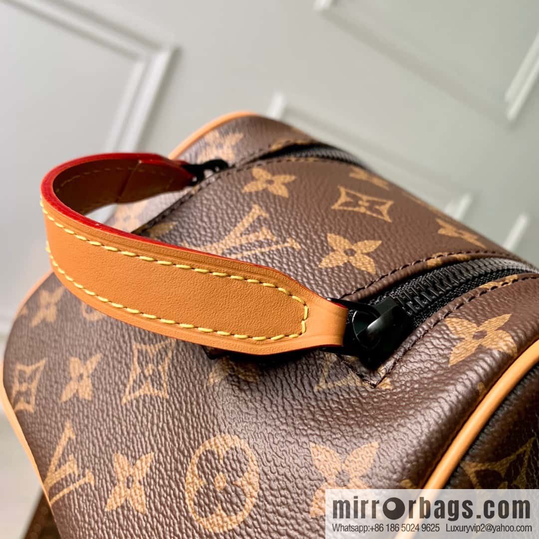 M46696 new DOPP KIT toilet bag for the season