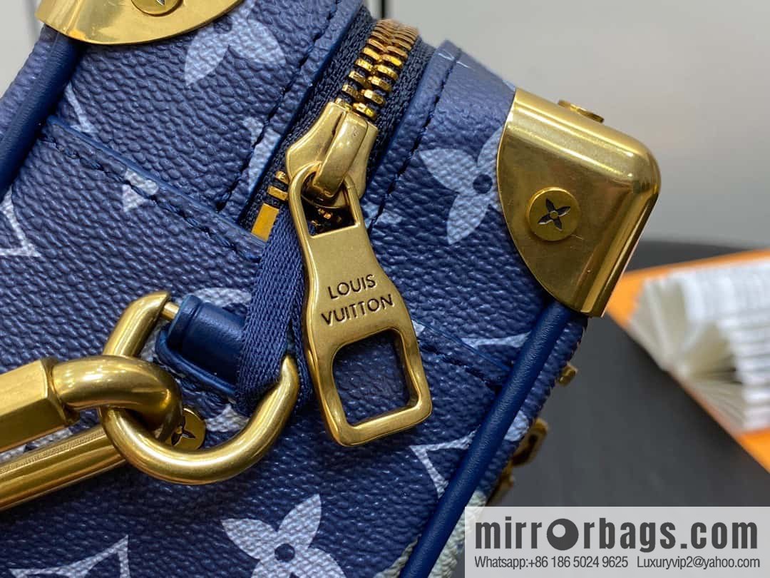 [Boutique‑grade] M23731 blue flame, box box series M44480 This Mini Soft Trunk handbag