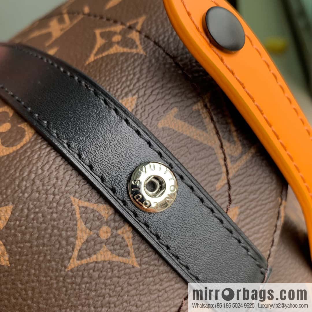 M46699 new christopher small backpack of the season