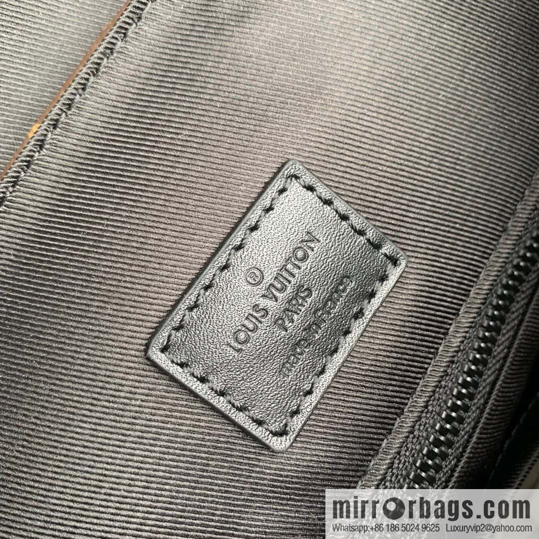 M46699 new christopher small backpack of the season