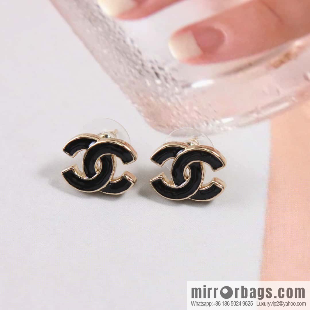 ☀️New ☑️ chanel c1 double c black oil stud earrings ☀️