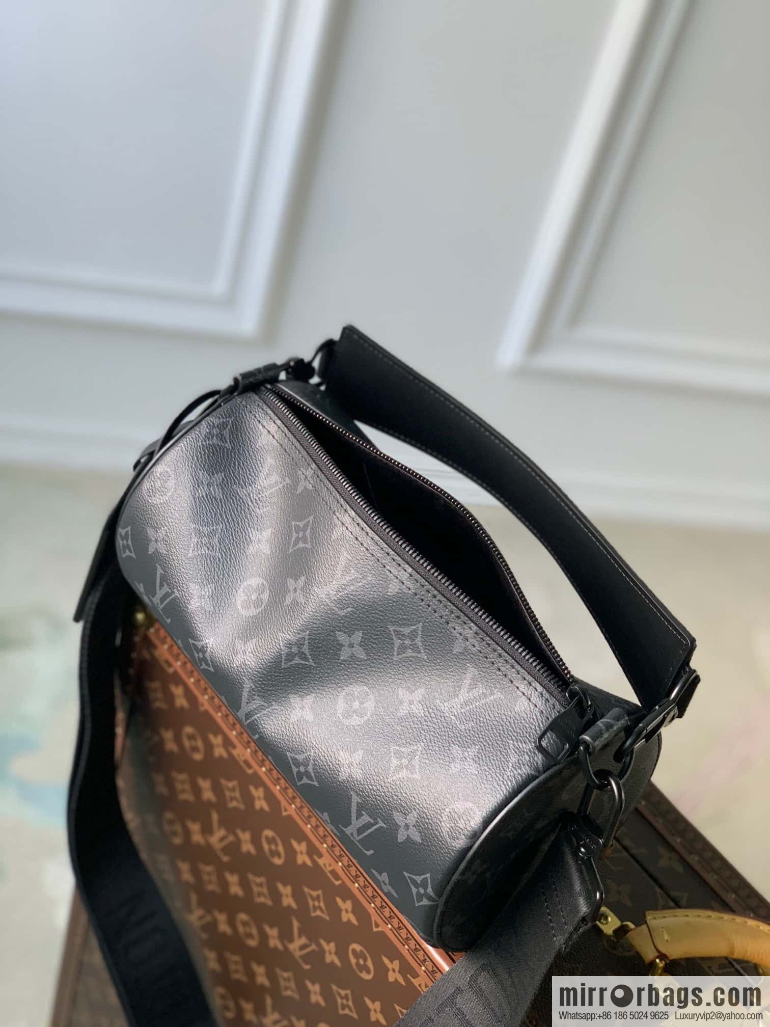 M46692 Black Flower, Soft Polochon Handbag