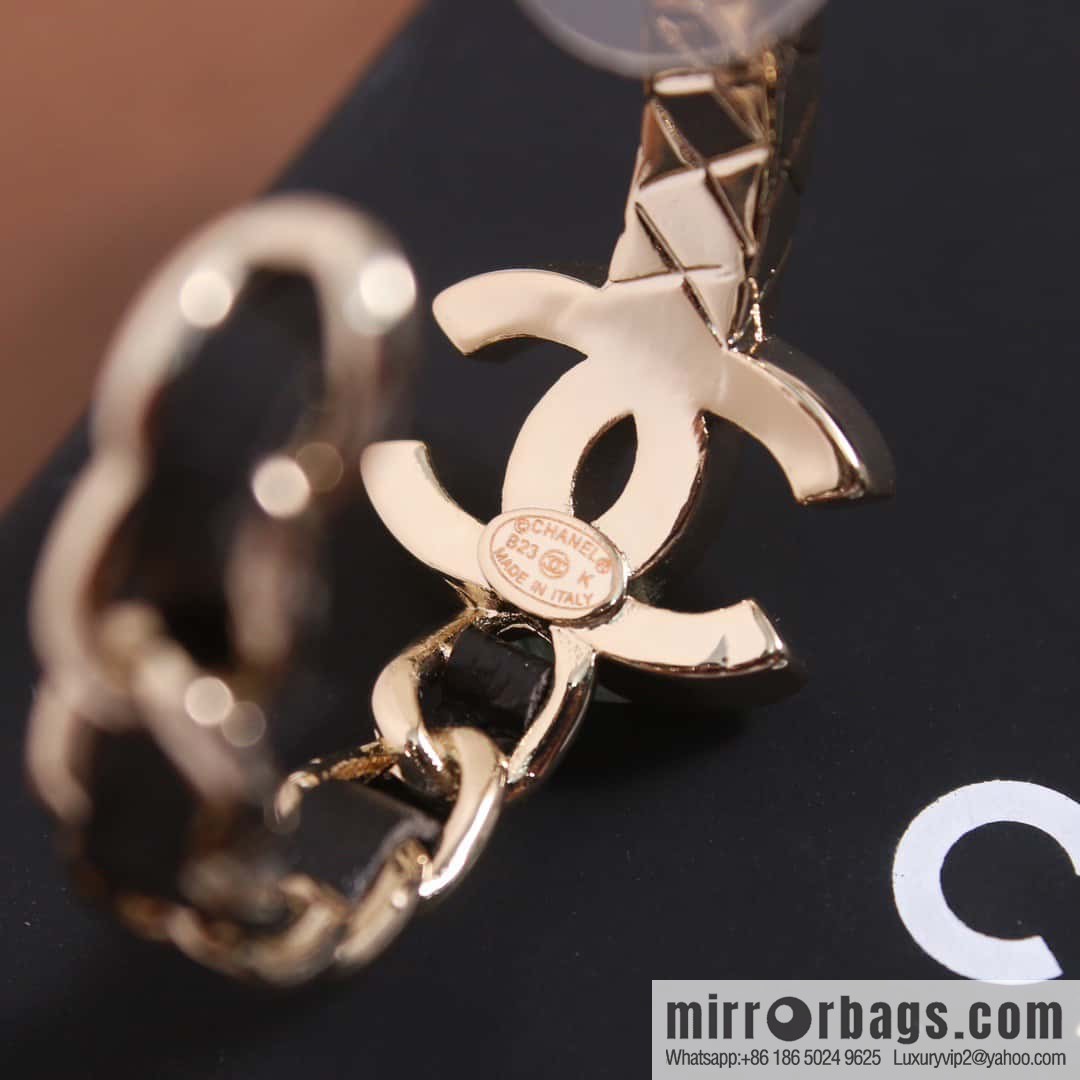 ☀️New ☑️ Chanel c1 double c semi-round half-rhombus black leather rope stud earrings ☀️