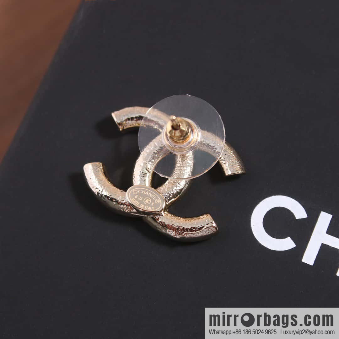 ☀️New ☑️ chanel c1 double c half drill half drop oil stud earrings ☀️