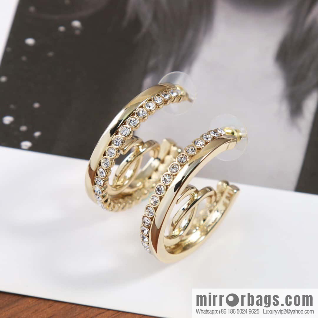 ☀️New ☑️ chanel c1 double c semicircular stud earrings ☀️