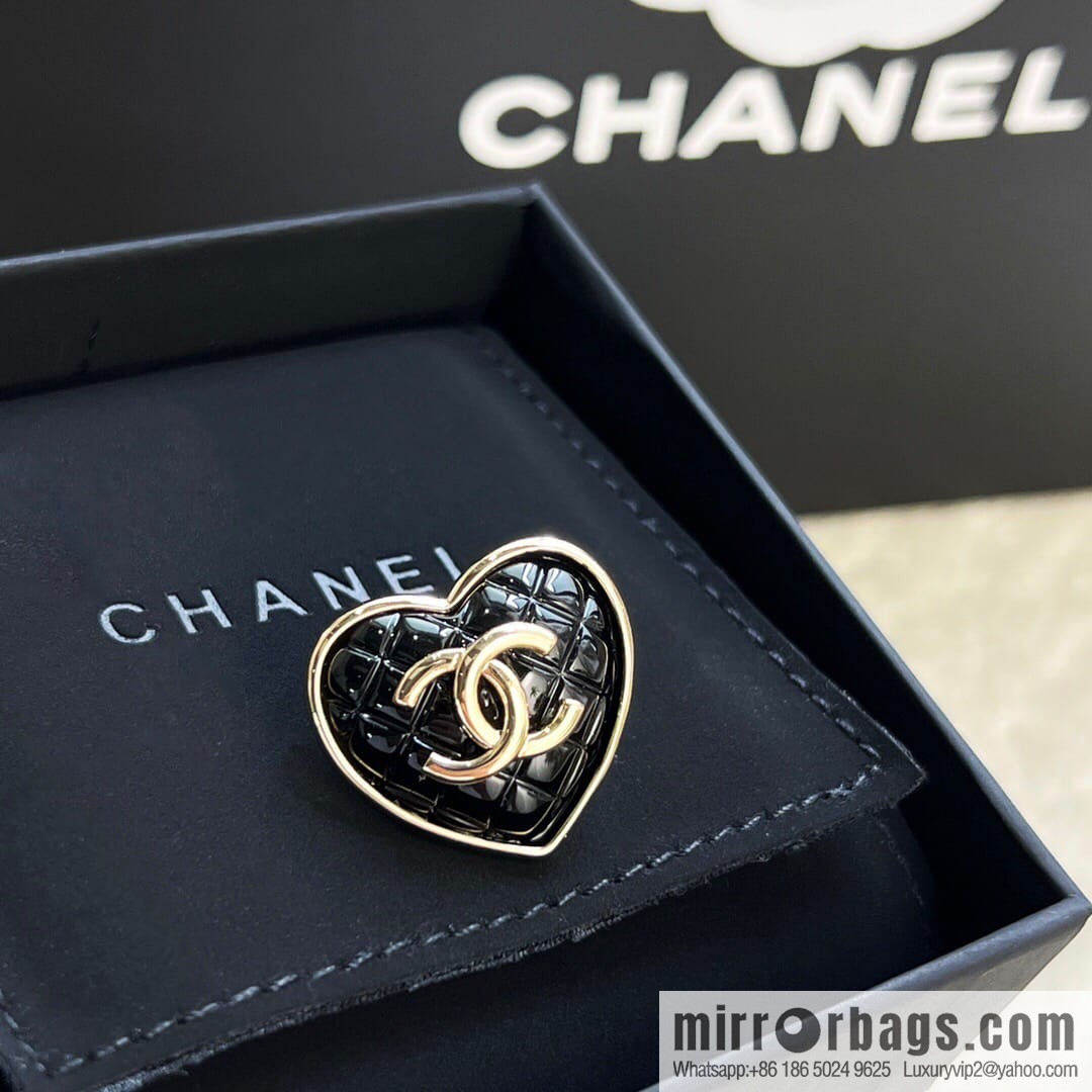 New Chanel double c peach heart brooch