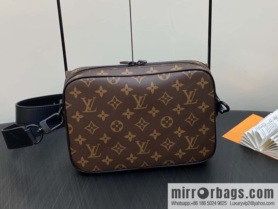 [Premium‑quality] M46795 monogram men's bag messenger bag series Steamer messenger bag