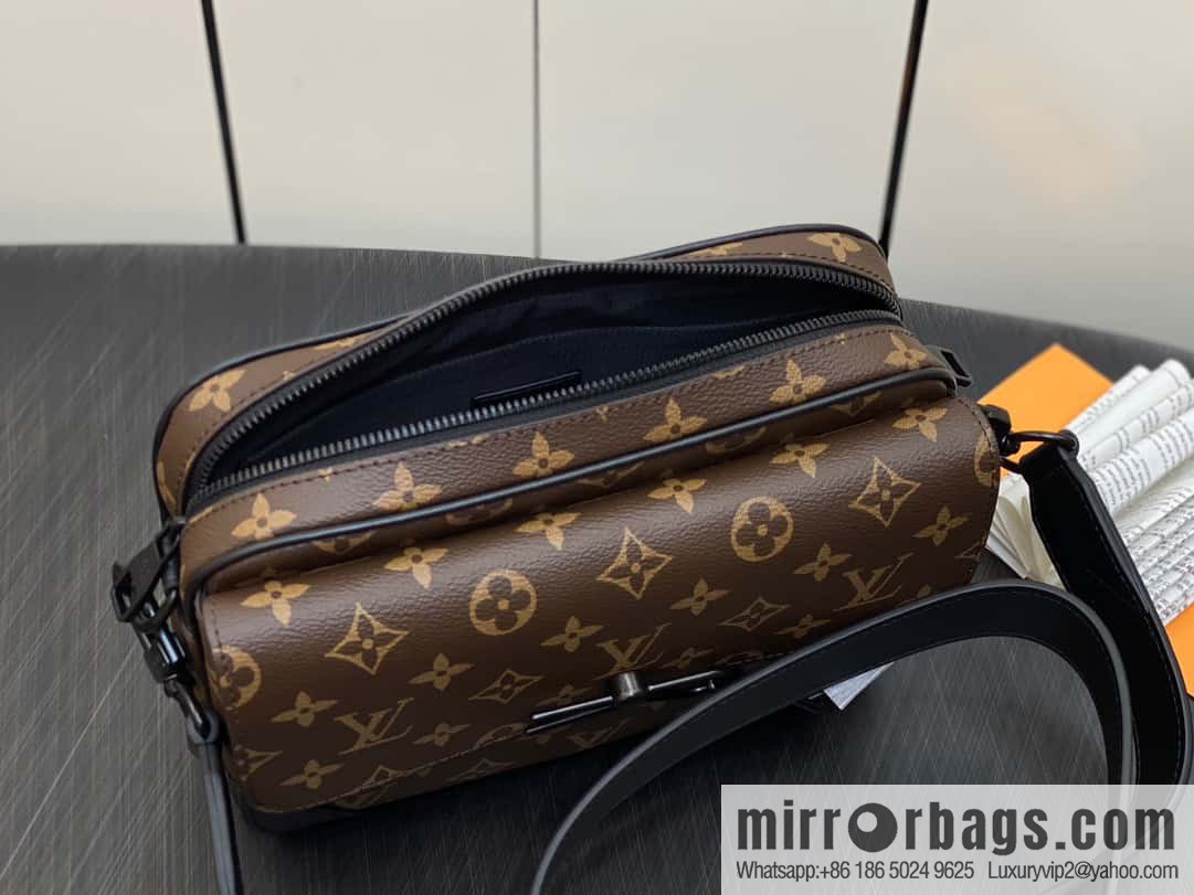 [Premium‑quality] M46795 monogram men's bag messenger bag series Steamer messenger bag