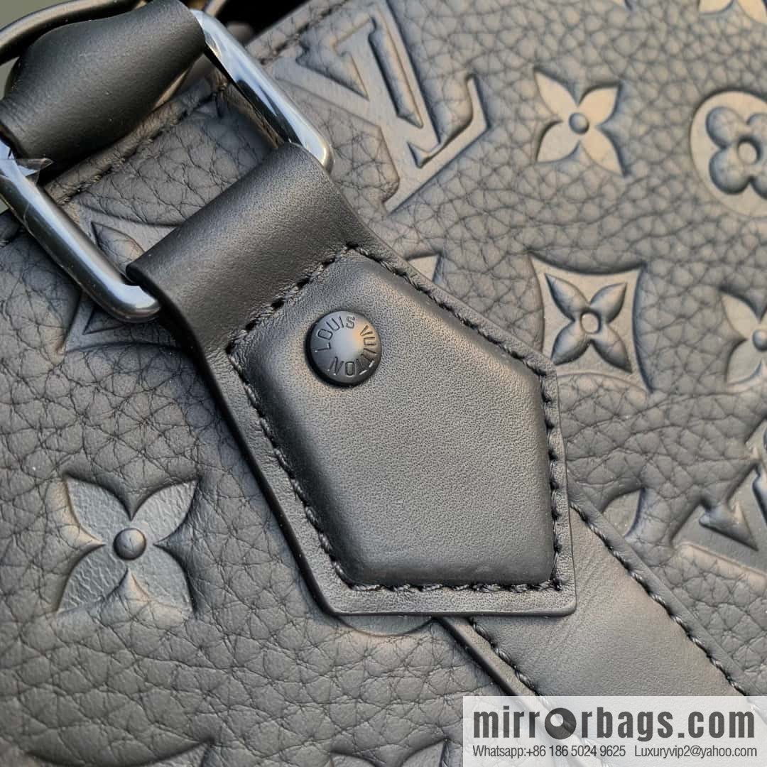 M21866 new SAC PLAT NV handbag for the season