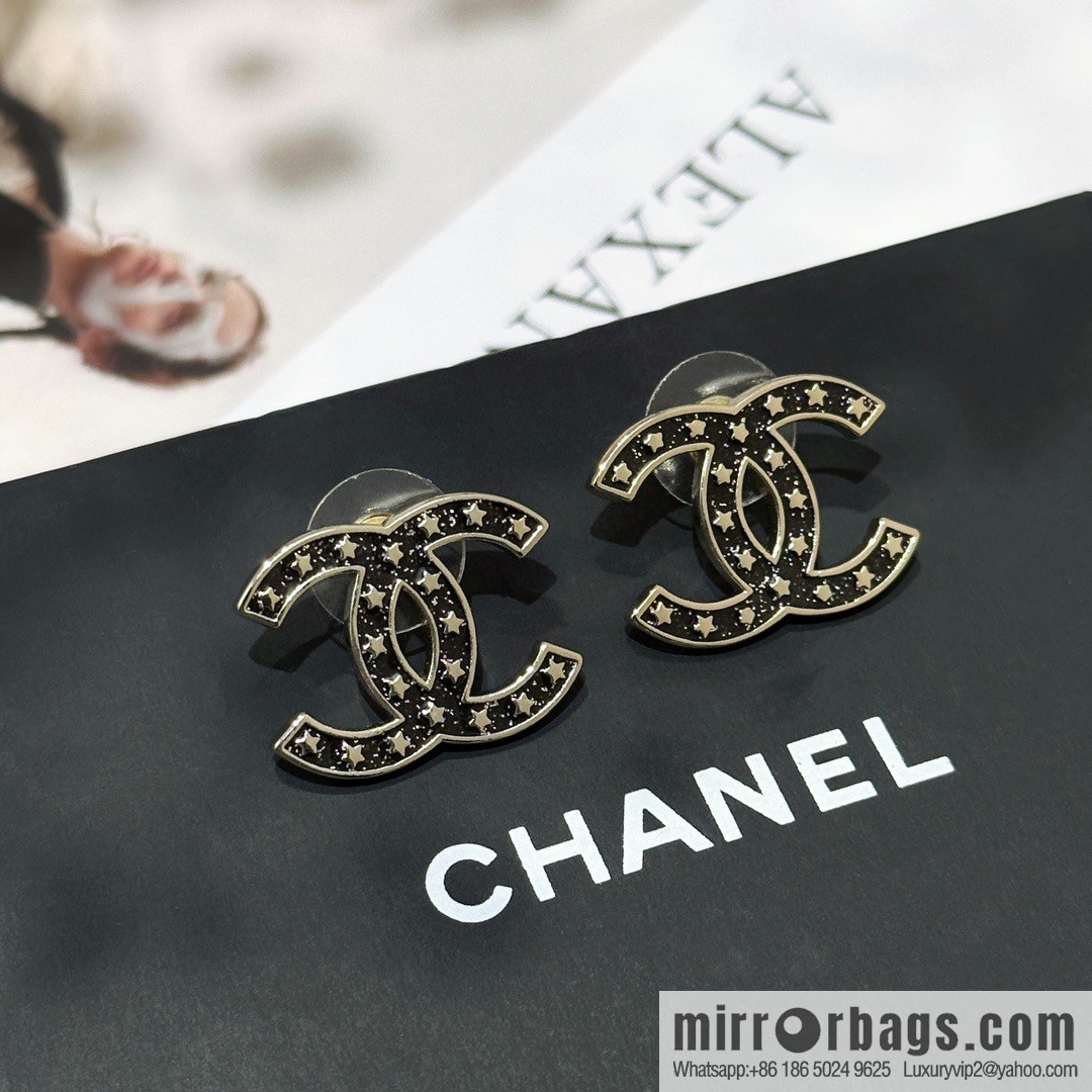 ☀️New ☑️ Chanel double c pentagram ⭐ star stud earrings