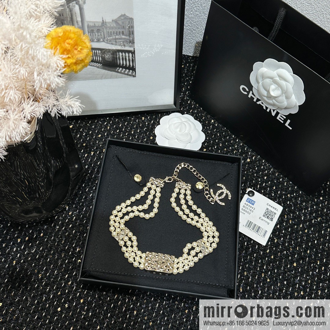 ☀️New ☑️ Chanel three-layer pearl bag 👜 necklace