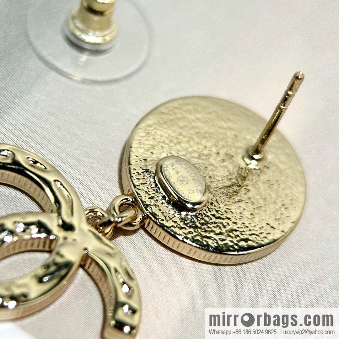 ☀️New ☑️ Chanel C2 double c round stud earrings