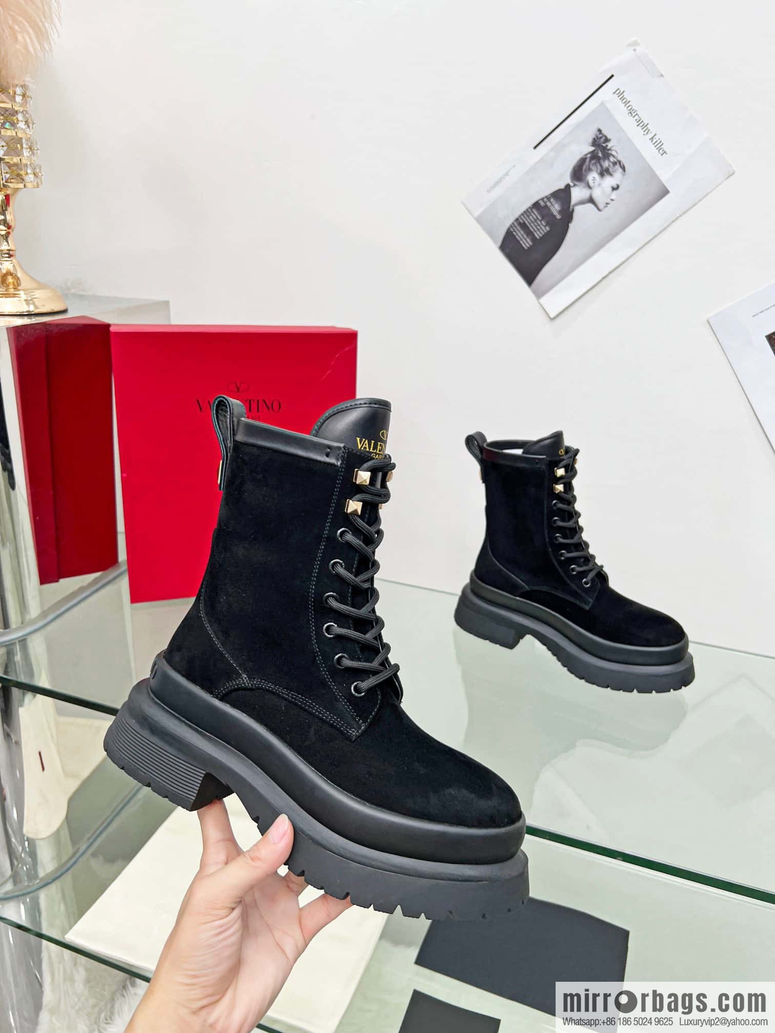 π°π°ππ΄πΏπΈπππΌππ Valentino. Classic Valentino stud boots