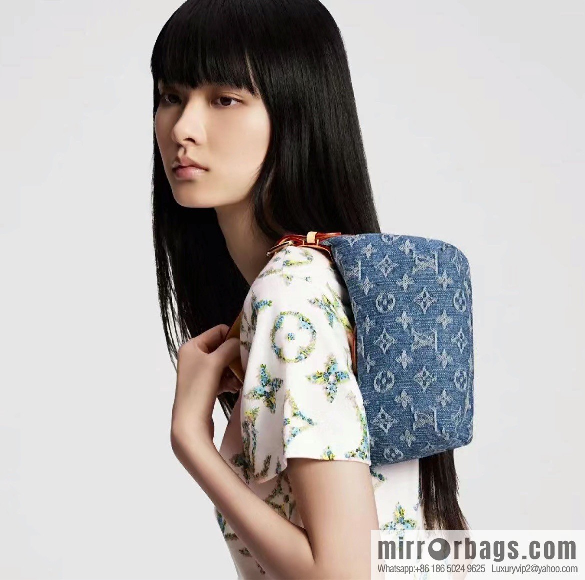 [Boutique‑grade] M82949 blue denim, denim mini moon bag MINI MOON handbag