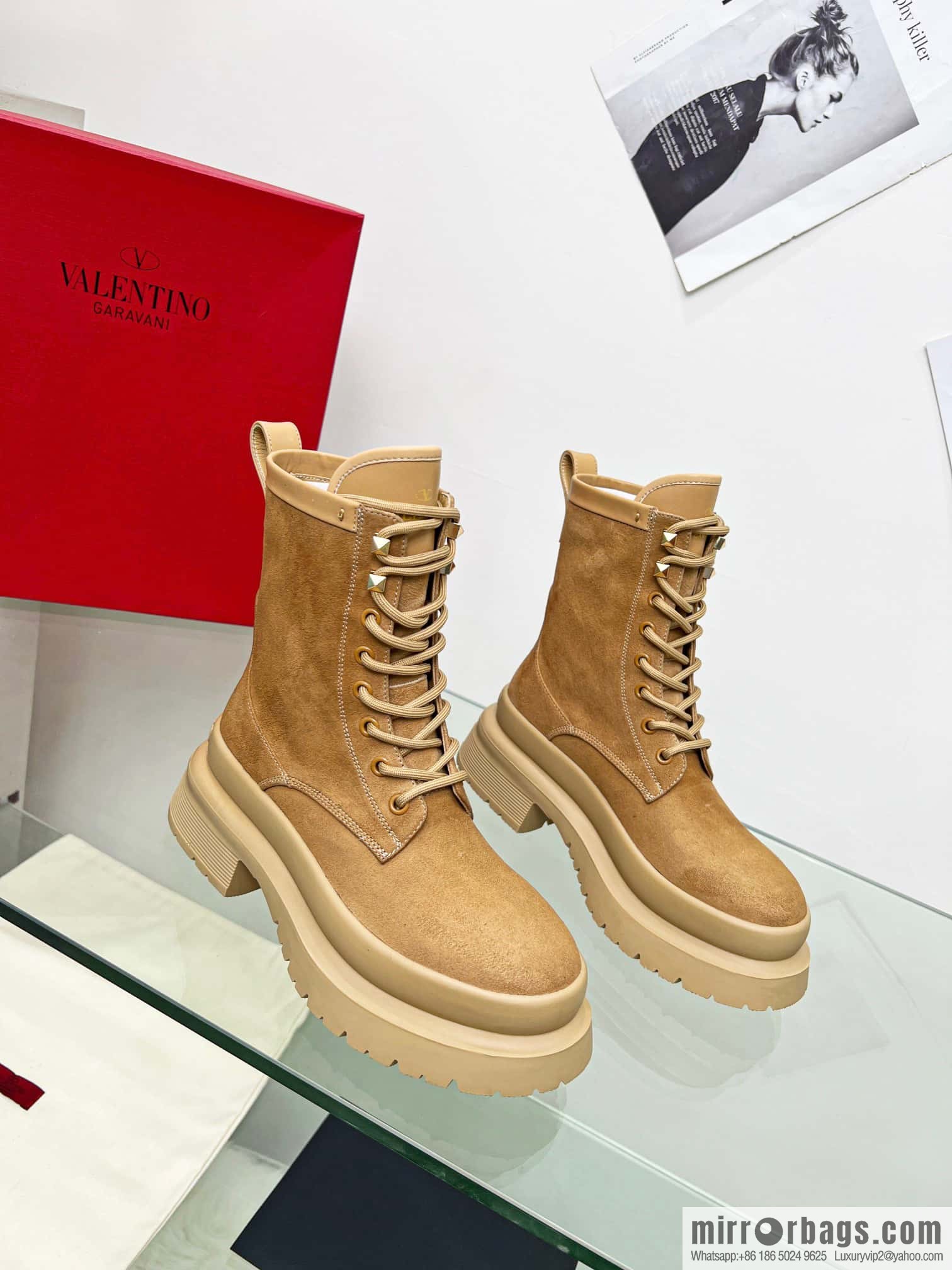 π°π°ππ΄πΏπΈπππΌππ Valentino. Classic Valentino stud boots