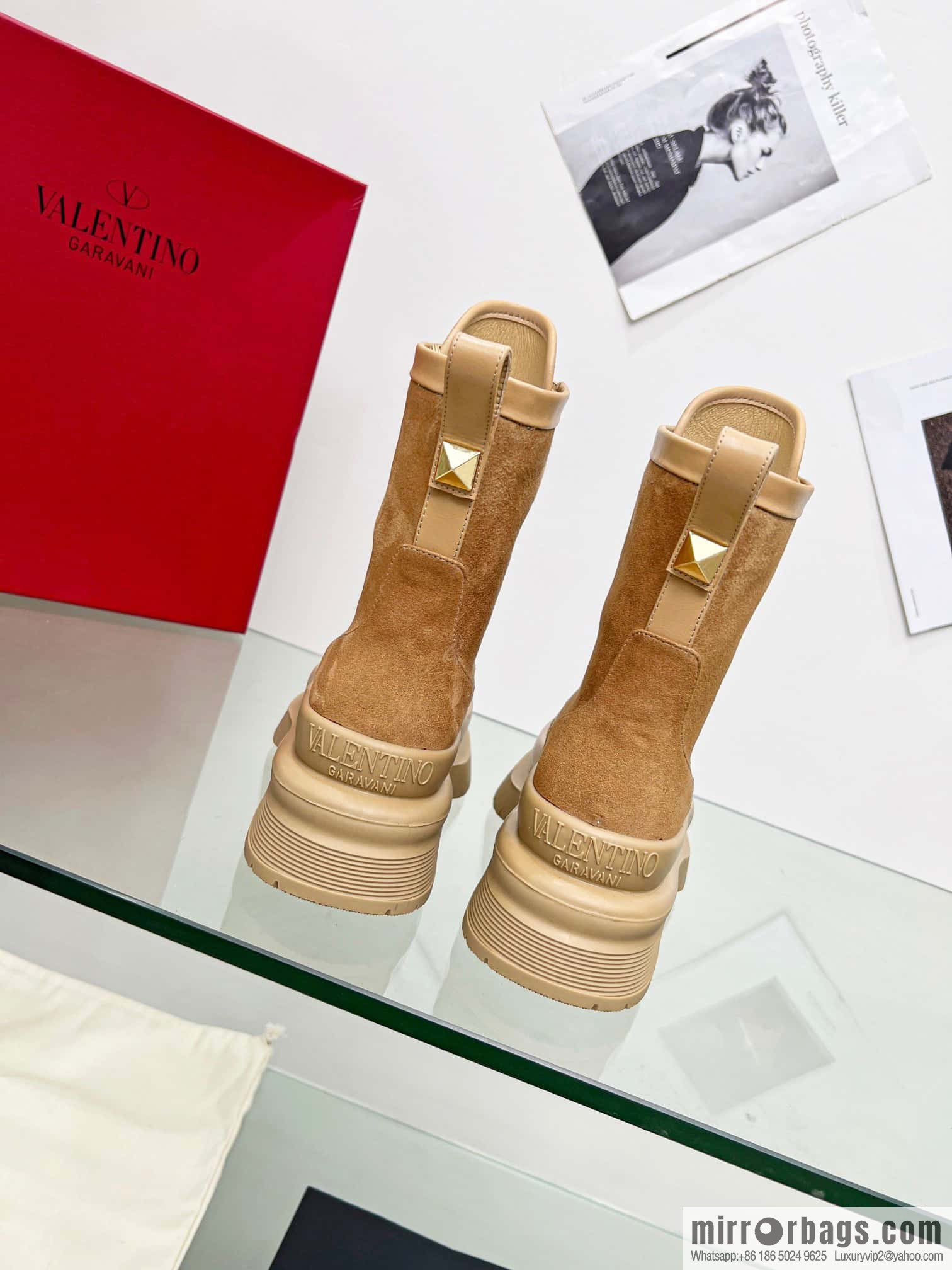 π°π°ππ΄πΏπΈπππΌππ Valentino. Classic Valentino stud boots
