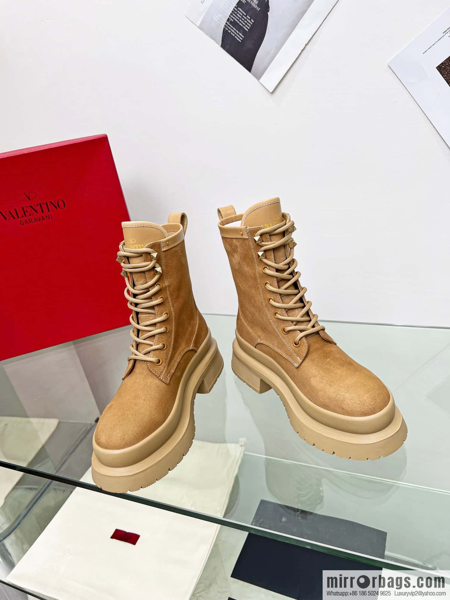 π°π°ππ΄πΏπΈπππΌππ Valentino. Classic Valentino stud boots