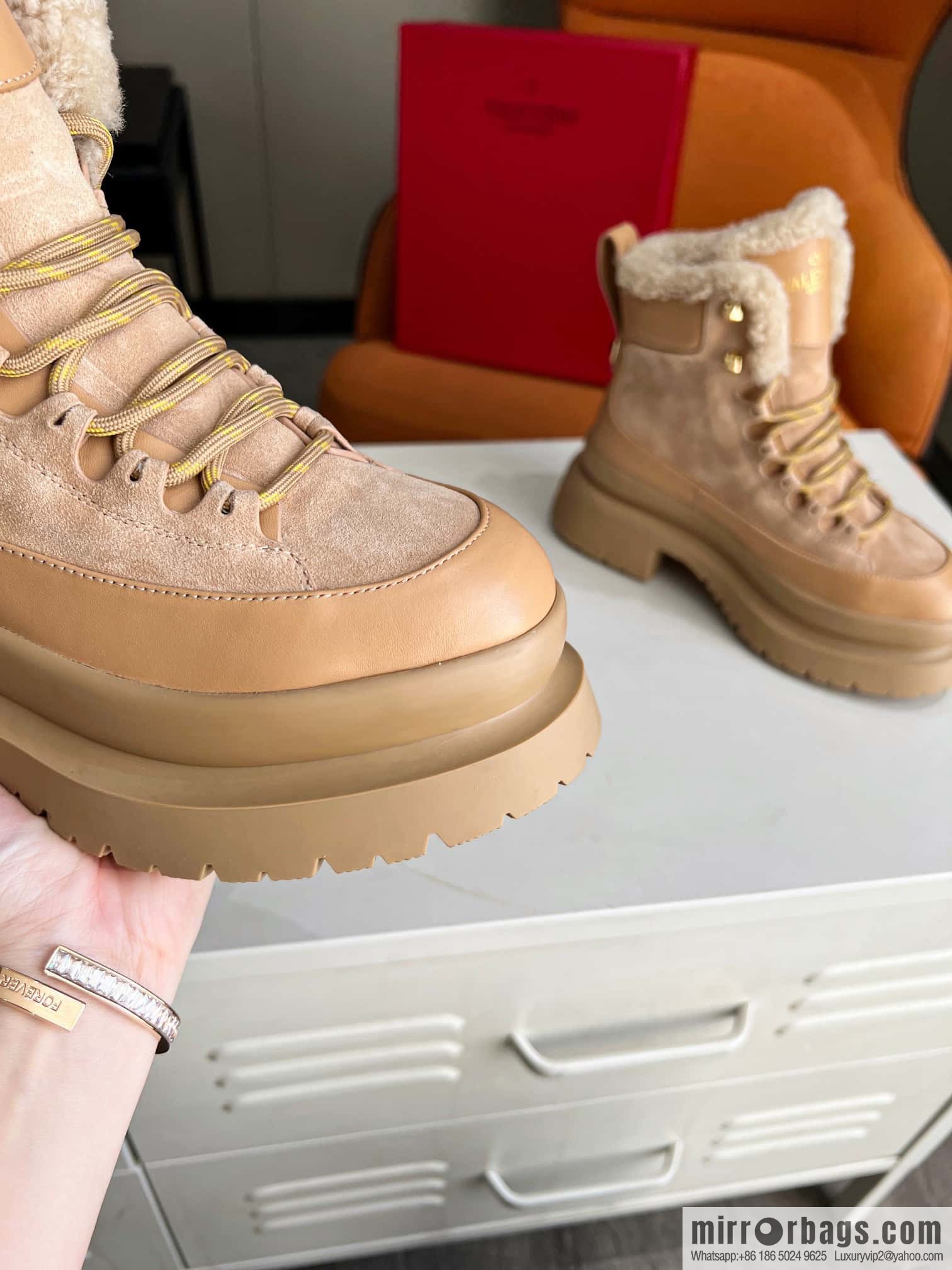 π°π°ππ΄πΏπΈπππΌππ Valentino βΊ | π« purchasing level π classic Valentino real hair nail boots