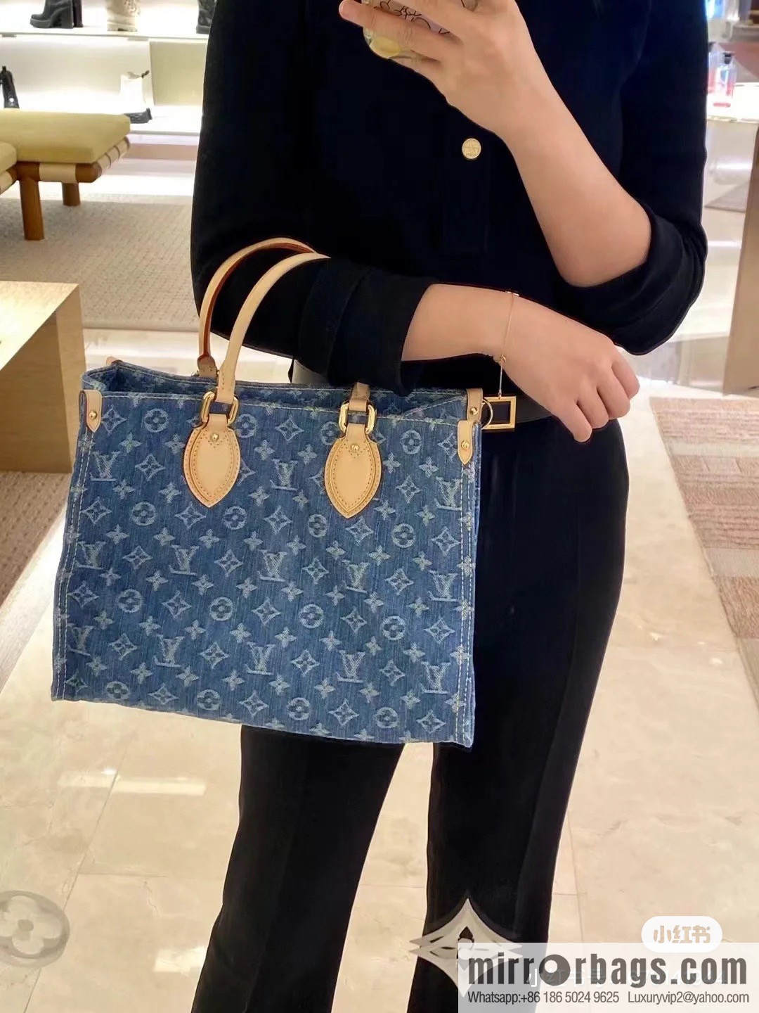 [Boutique‑grade] M46871 blue denim, denim square bag series Onthego medium handbag