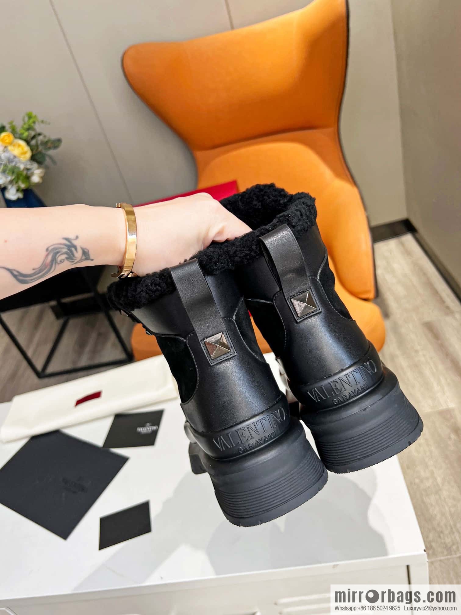 π°π°ππ΄πΏπΈπππΌππ Valentino βΊ | π« purchasing level π classic Valentino real hair nail boots
